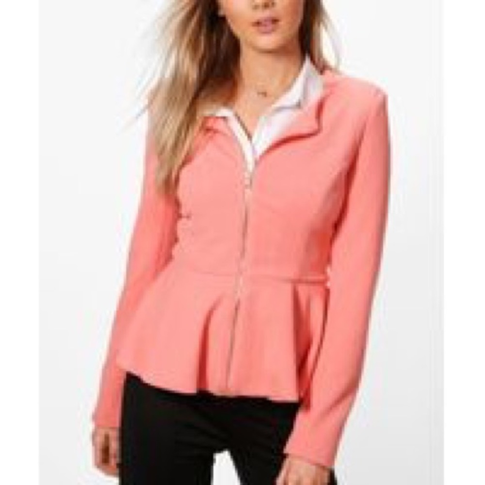 💐SALE💐NWOT! Peach peplum blazer